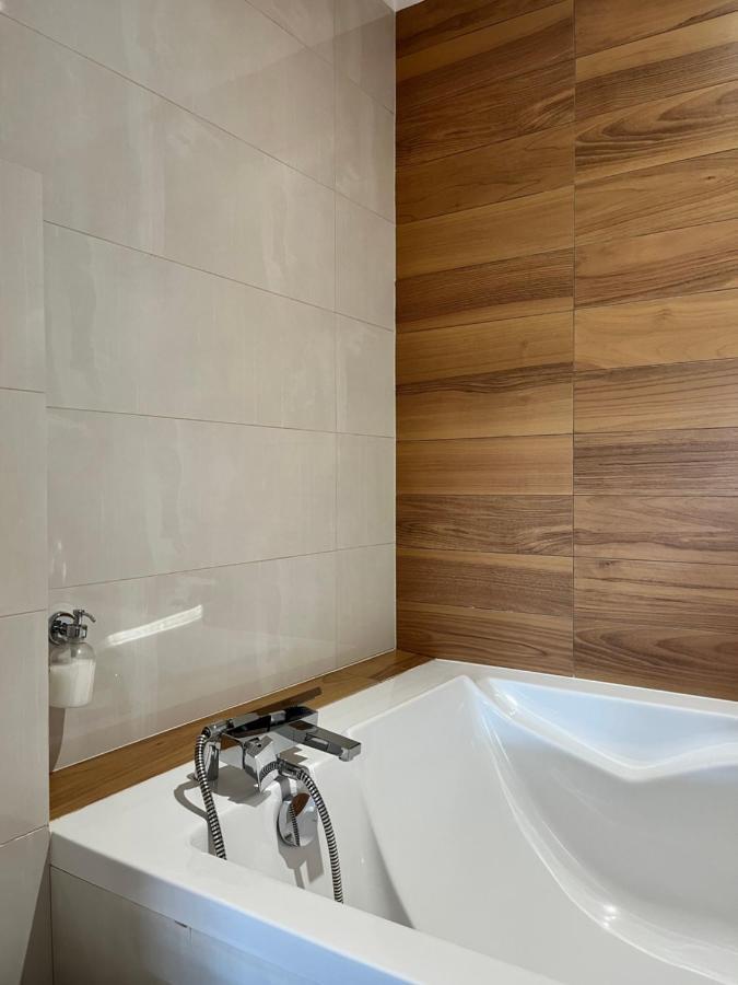 Hotel Kristoff Łaszków Extérieur photo